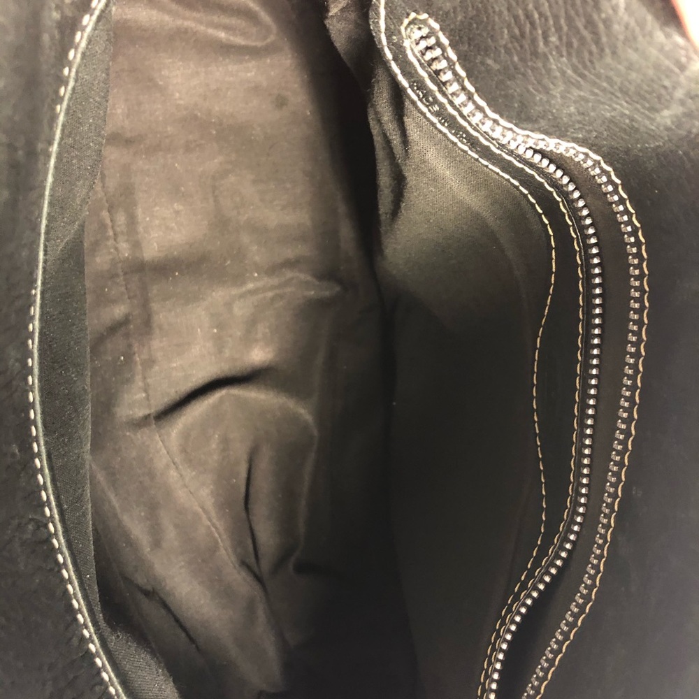 Authentic Tods Handbag - Picture 5 of 12